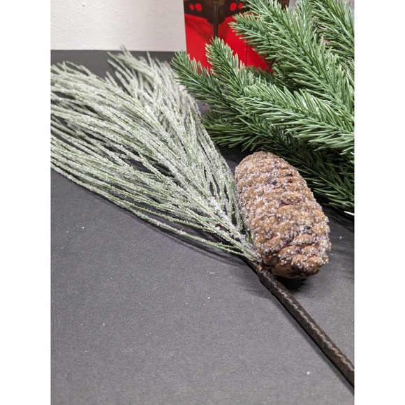 Faux Evergreen Christmas Winter Foliage Tabletop Christmas Tree's 27 Pine Picks - Picture 4 of 9